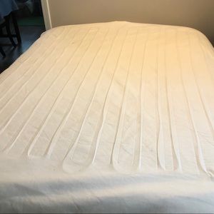 Queen Heated Mattress Pad w/ Dual Controls